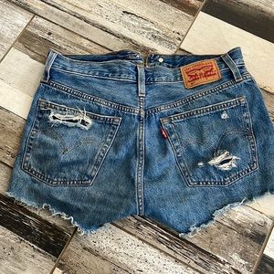 Levi Shorts